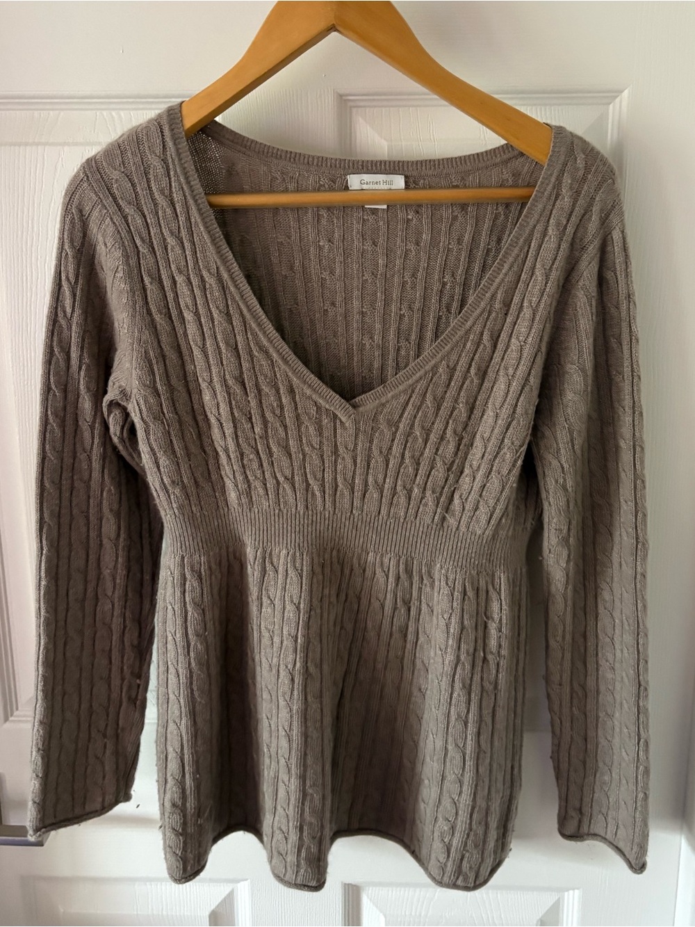 Garnet Hill Y2K Cable Knit Babydoll V-Neck Sweater Taupe Brown Size M